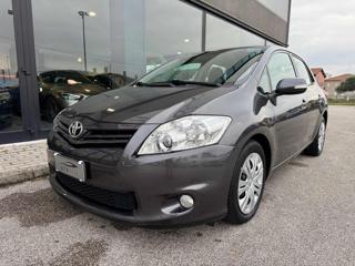 TOYOTA Auris 1.4 D-4D 5 porte Sol