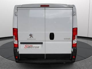 PEUGEOT Boxer usata, con Bracciolo