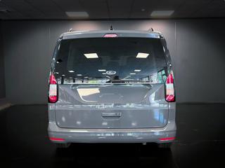 FORD Tourneo Connect usata, con Autoradio