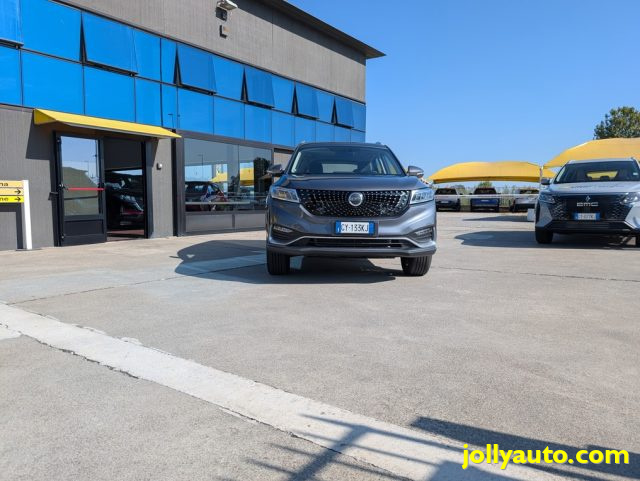 DFSK Glory 580 usata, con Fendinebbia