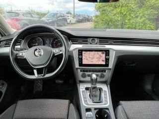 VOLKSWAGEN Passat usata, con Park Distance Control