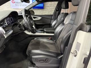 AUDI Q8 usata, con Climatizzatore