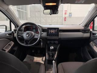 RENAULT Clio usata 27