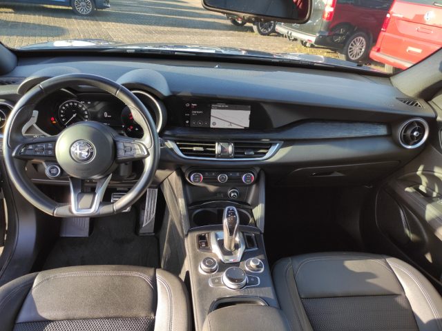 ALFA ROMEO Stelvio usata 26