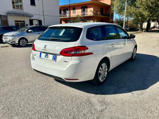 PEUGEOT 308 usata, con Alzacristalli elettrici
