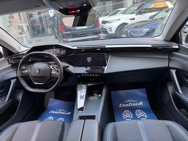 PEUGEOT 308 usata, con Controllo automatico clima