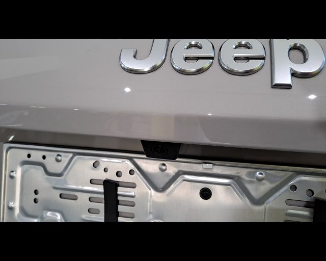 JEEP Avenger usata, con Luce d