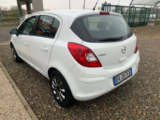 OPEL Corsa usata, con Boardcomputer