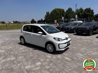 VOLKSWAGEN up! usata, con Autoradio