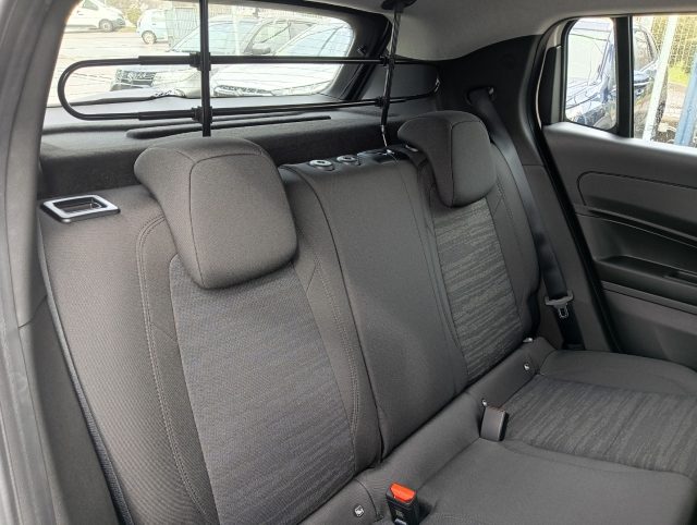 JEEP Avenger usata, con USB