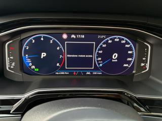 VOLKSWAGEN Taigo usata, con USB