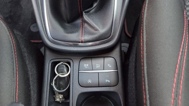 FORD Puma usata, con USB