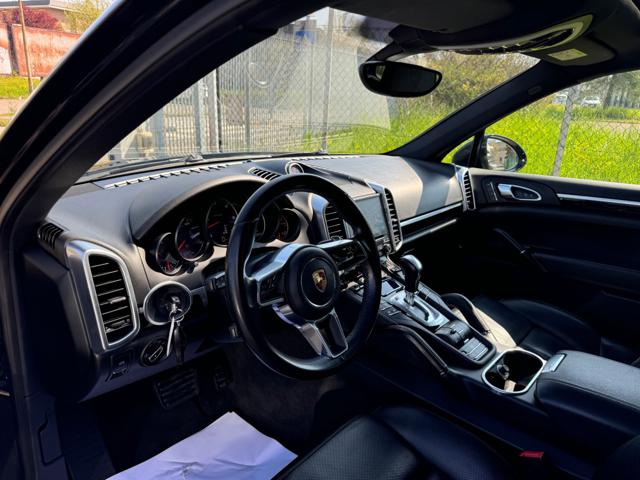 PORSCHE Cayenne usata, con Cerchi in lega
