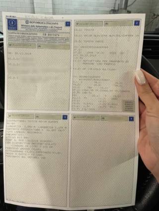 TOYOTA Yaris usata, con Specchietti laterali elettrici