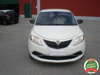 LANCIA Ypsilon usata, con Airbag