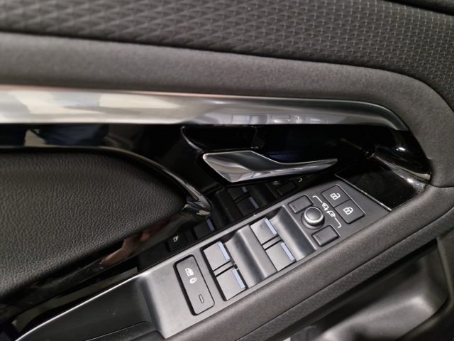 LAND ROVER Range Rover Evoque usata, con Vetri oscurati