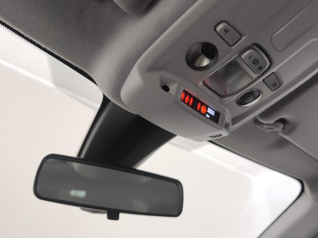 PEUGEOT 208 usata, con Sedile posteriore sdoppiato