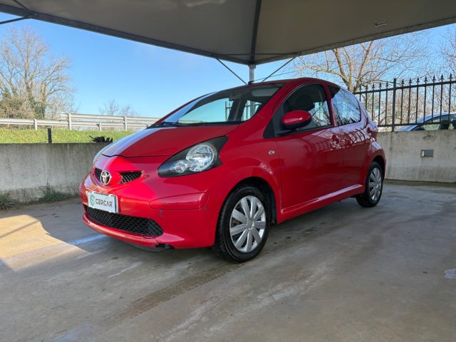 TOYOTA Aygo usata, con ABS
