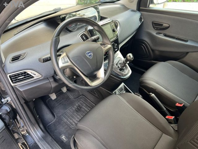 LANCIA Ypsilon usata 9