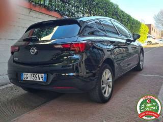 OPEL Astra usata, con Boardcomputer