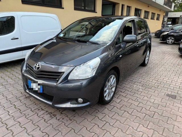 TOYOTA Verso usata, con ABS