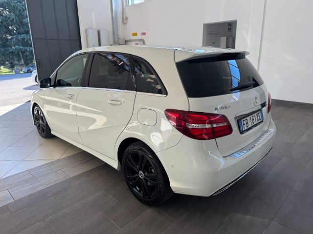 MERCEDES-BENZ B 180 usata, con Boardcomputer