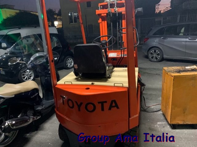 TOYOTA usata 5