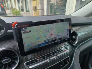 MERCEDES-BENZ V 250 usata, con ESP