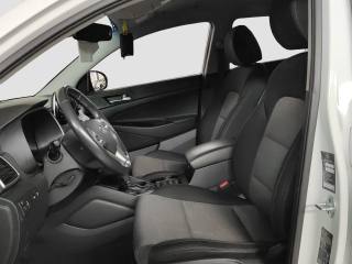 HYUNDAI Tucson usata 8