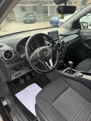 MERCEDES-BENZ B 180 usata, con Chiusura centralizzata
