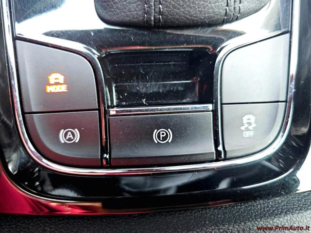 SKODA Karoq usata, con Park Distance Control
