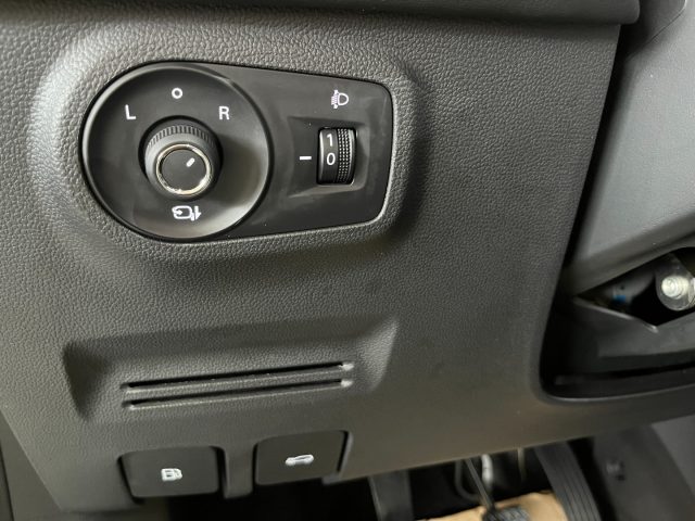 MG ZS usata, con Regolazione elettrica sedili