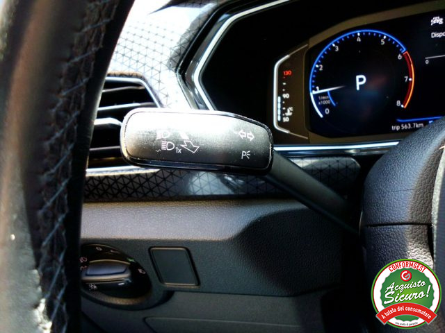 VOLKSWAGEN T-Cross usata, con Controllo elettronico della corsia