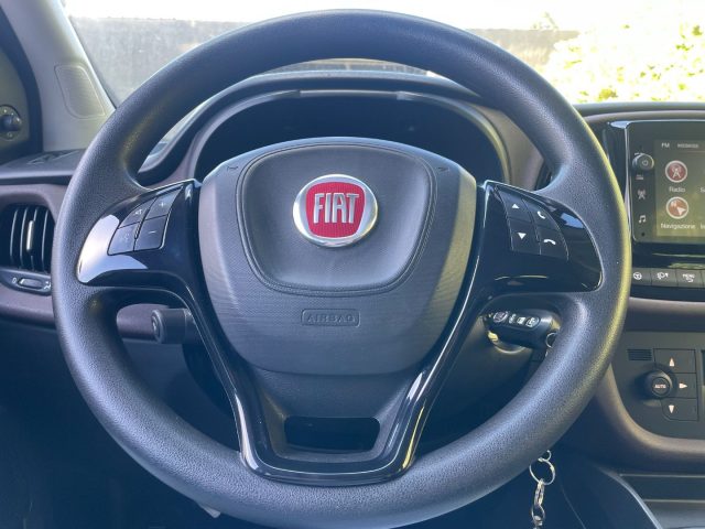 FIAT Doblo usata, con Sensori di parcheggio posteriori