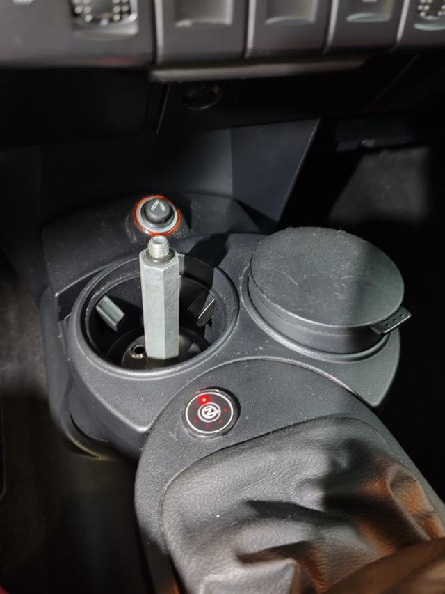 VOLKSWAGEN New Beetle usata, con Sedile posteriore sdoppiato