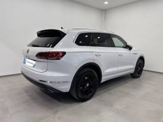 VOLKSWAGEN Touareg usata, con Alzacristalli elettrici