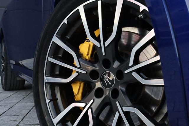 MASERATI Grecale usata, con Freno di stazionamento elettrico