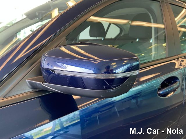 BMW 320 usata, con Fari LED