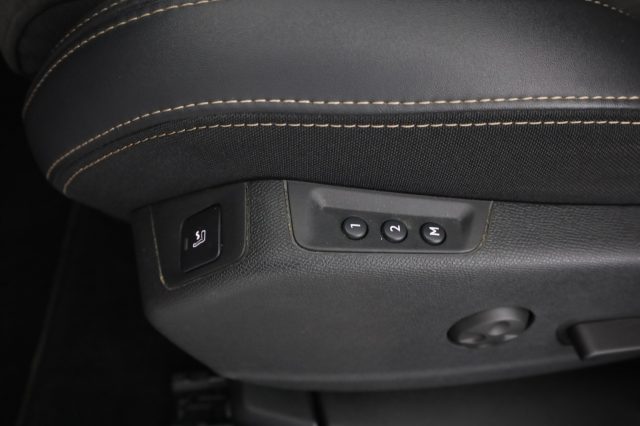 PEUGEOT 3008 usata 15