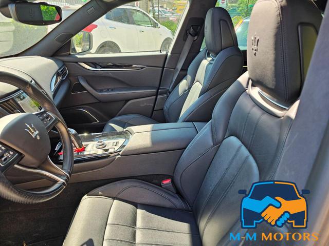 MASERATI Levante usata, con Park Distance Control