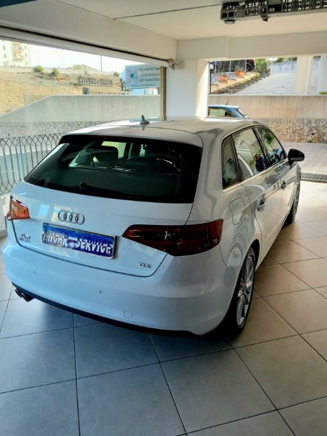 AUDI A3 usata, con Autoradio