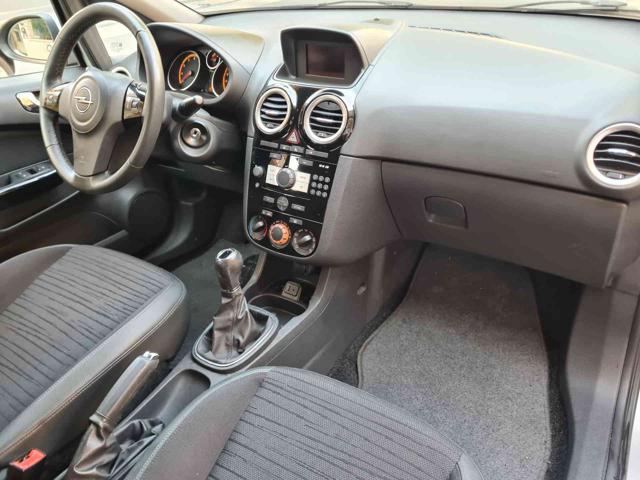 OPEL Corsa usata, con Controllo trazione