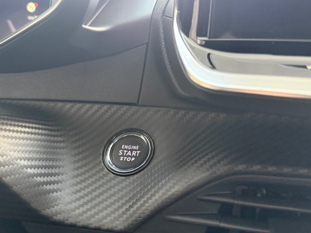 PEUGEOT 208 usata, con Sensori di parcheggio posteriori