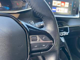 PEUGEOT 208 usata, con Sistema di navigazione