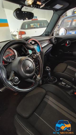 MINI John Cooper Works usata, con Bracciolo