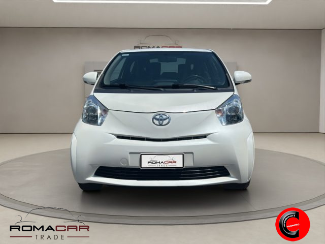 TOYOTA iQ usata, con Airbag laterali