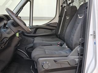 IVECO Daily usata, con USB
