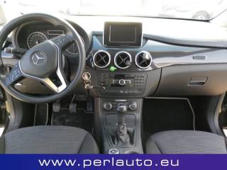 MERCEDES-BENZ B 180 usata, con Chiusura centralizzata