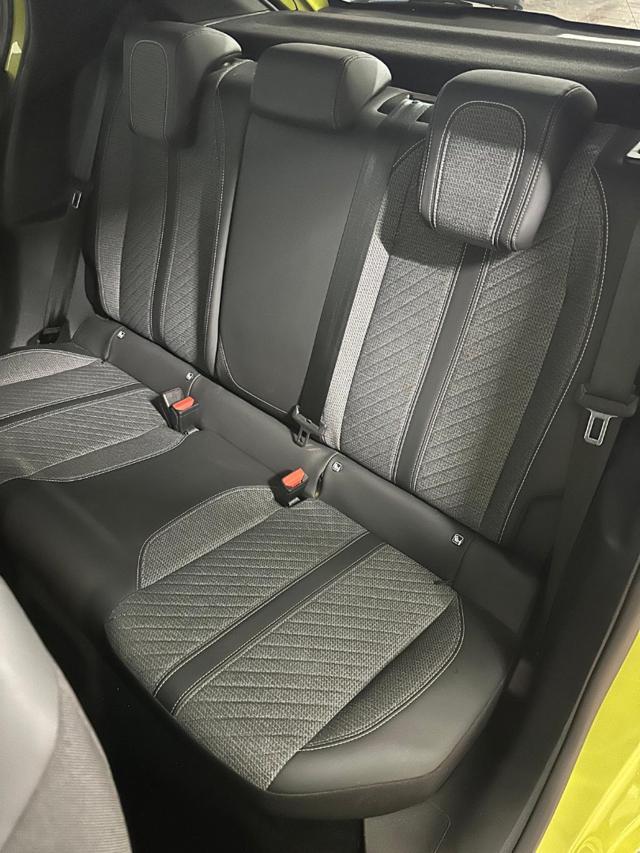 PEUGEOT 208 usata, con Park Distance Control