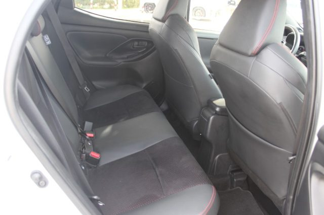TOYOTA Yaris usata, con Fendinebbia